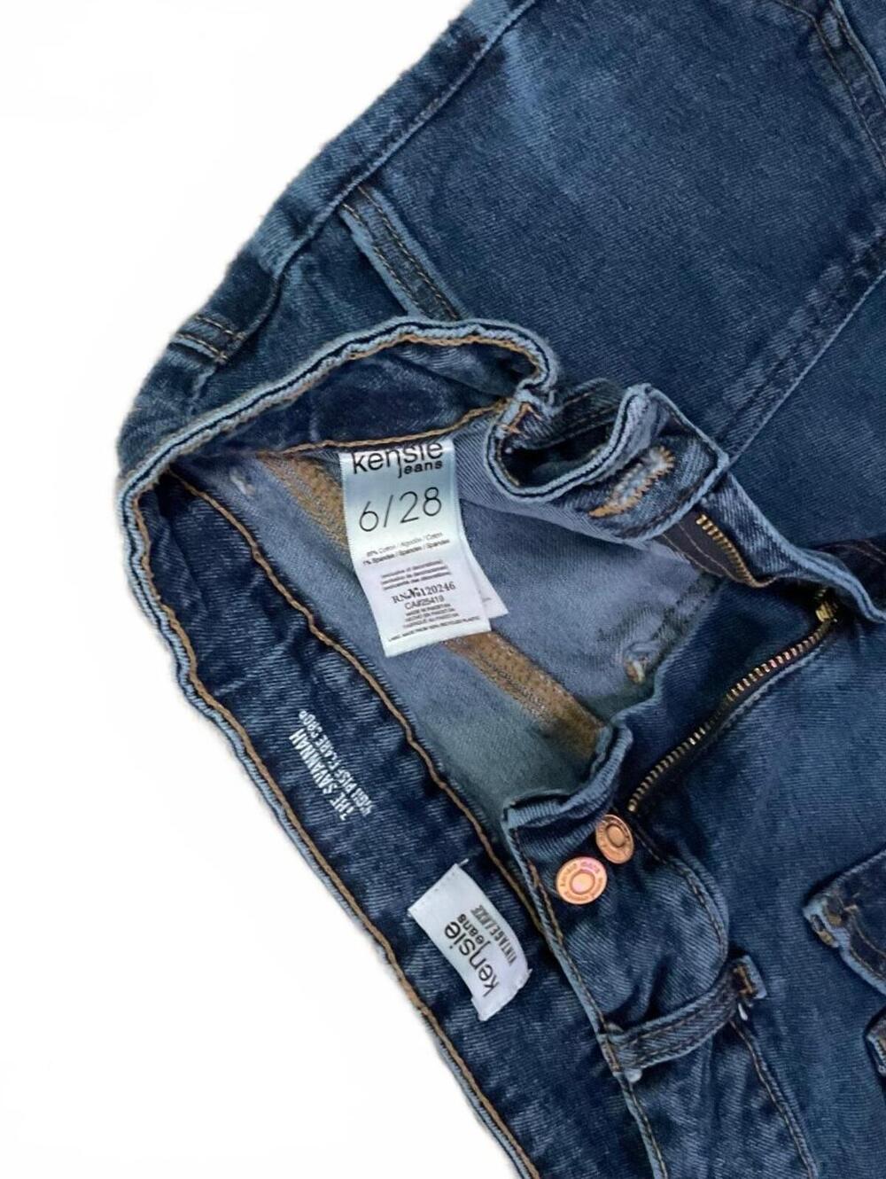 Kenzie Dark Wash Jeans Size 6 26 - Picture 3 of 4